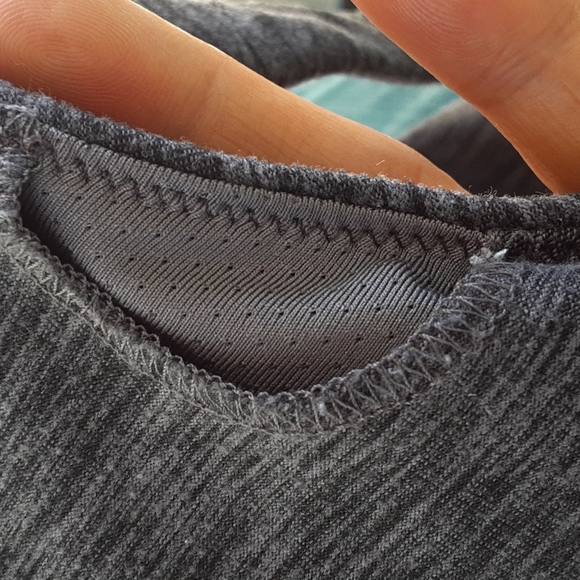 Size S Victoria's Secret gray an black workout sports bra - Picture 14 of 15